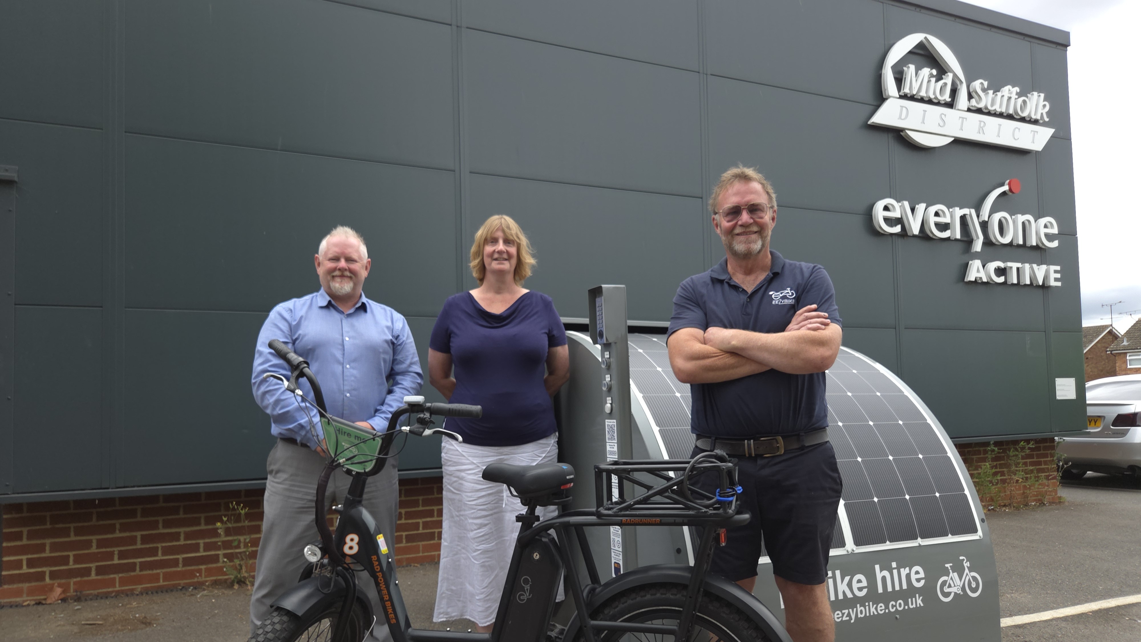 (L-R): Paul Robson - Contract Manager Everyone Active, Cllr Teresa Davis - cabinet member for thriving towns and rural communities and Simon Cooper - Director of EezyBikes